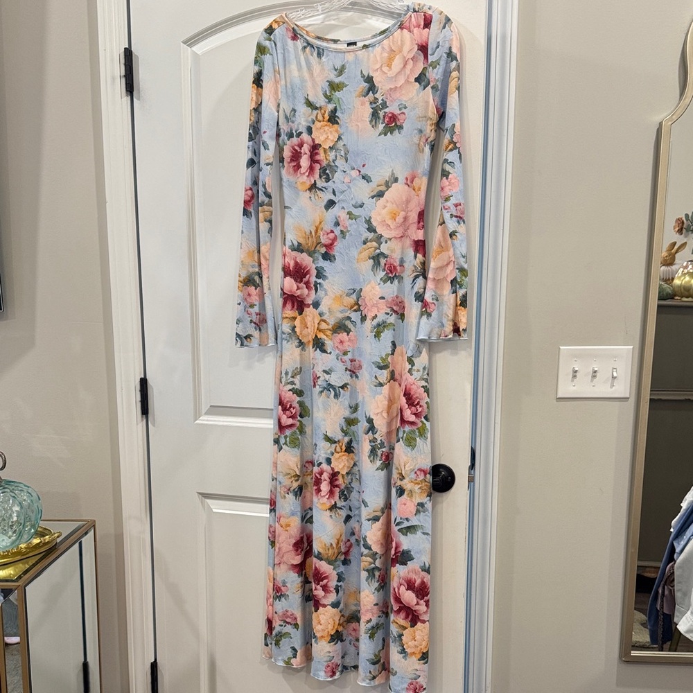 Floral Long Sleeve Maxi Dress